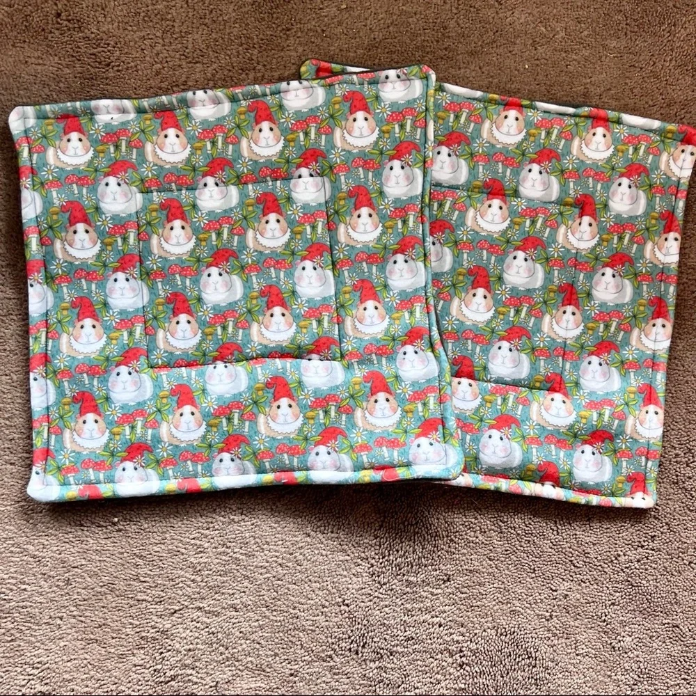 Gnomes Guinea Pig Piddle P Pads Pair 2 Reversible 11” square New